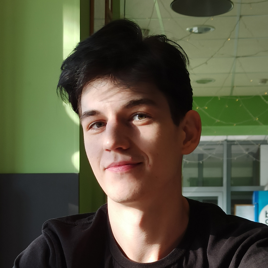 Николай Маслий, веб-разработчик, фрилансер.
